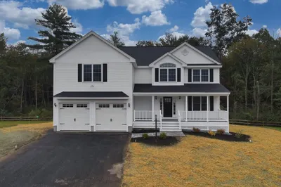 67 Hayfield Rd 1