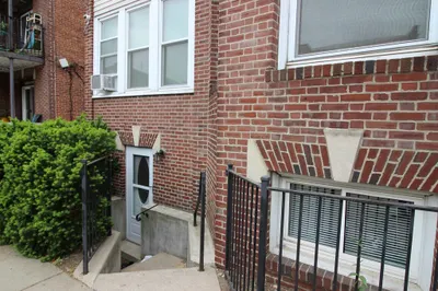 168 Allston St #7 1