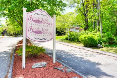 340 Sunderland Rd #2 1