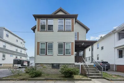 32-34 Walnut St 1