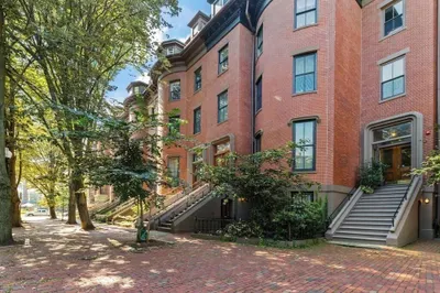 31 Worcester Square #1