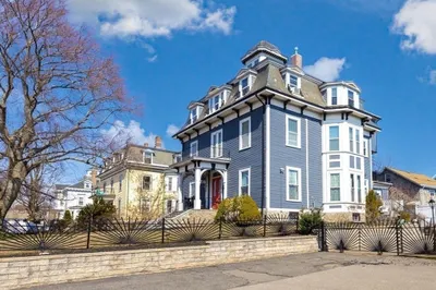 44 Mill St #3