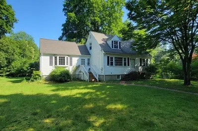 48 Andover St 1