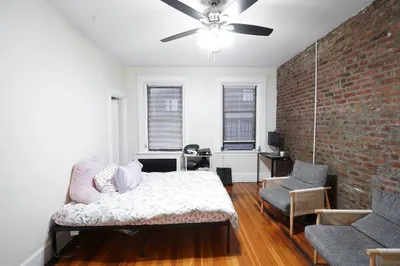 39 Hemenway St #23a 1