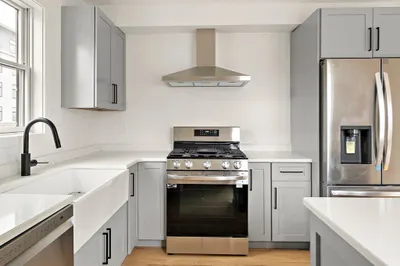 25 Hillsboro St #2