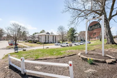 440 North Avenue #202 1