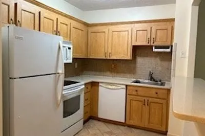 58 South St #306