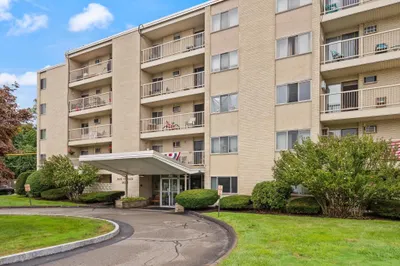 200 Park Terrace Drive #255 1