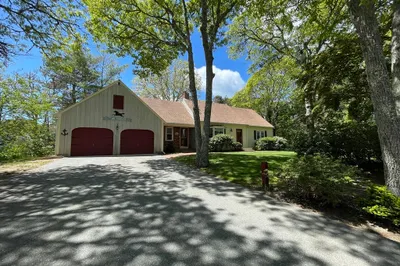 149 Island View Ln