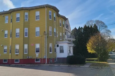 24 Church St 1