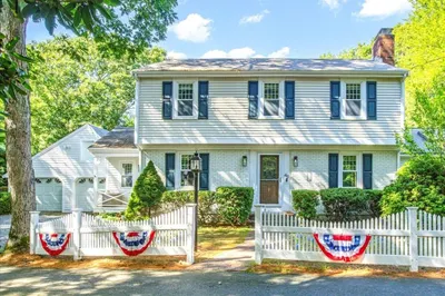 40 North Hill Drive 1
