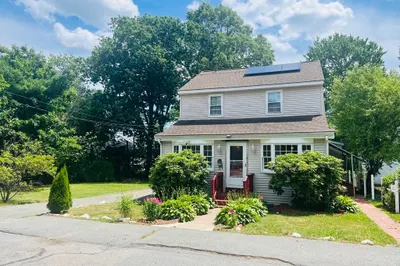 18 Emeline St 1