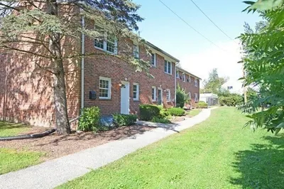 34 Hadley Village #34 1