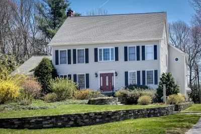2 Stone Hill Road 1