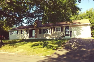 68 Dayton St 1