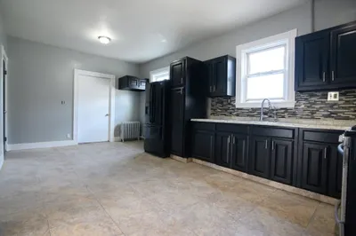 4 Burton Ave #3