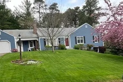 44 Stratford Ln 1