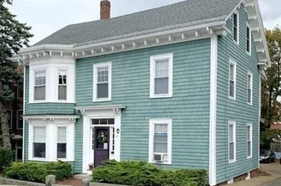 47 Railroad Ave 1