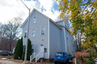 15 Wachusett St 1