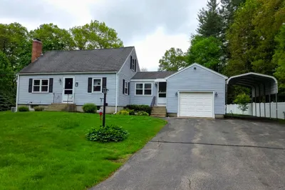 12 Strobus Ln