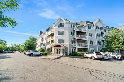 614 Pond St #2406 1