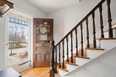 16 Seagrave St #16 1