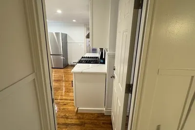213 Mechanic St #3
