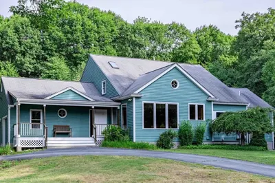 4 Mallard Drive