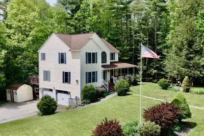 6 Loon Road 1
