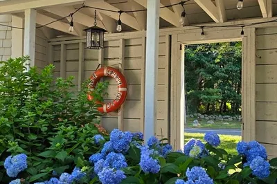 684 Country Way 1