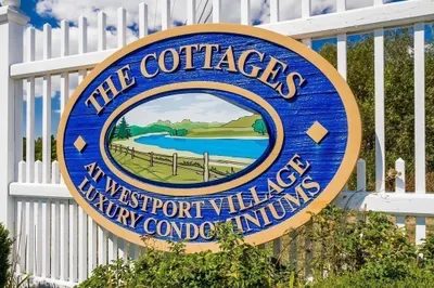 27 Village Way #27 1