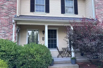 138 Main St #6