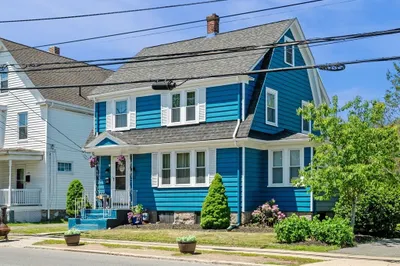 153 Lynn St 1
