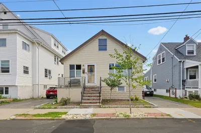 68 Lancaster Ave 1