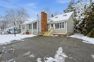 50 Cheever Ave