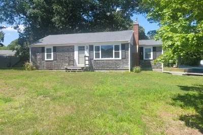 32 Chadwick Ave 1