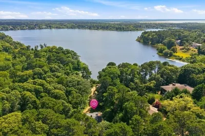 455 Kingsbury Beach Rd 1