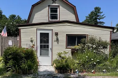 133 Waltham Street 1