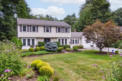 6 Murphy Circle 1