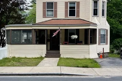 21-23 Coombs St