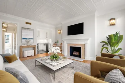 357-359 Beacon St #4 1