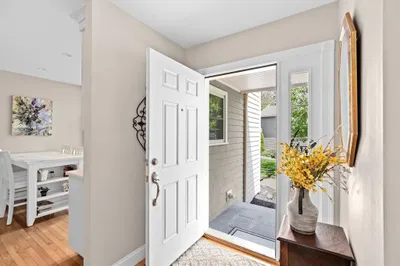 5 Alexander Pl #5 1