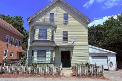 85 Hope St