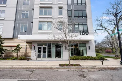 180 Telford St #311 1