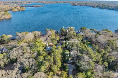 74 Lakeview Dr 1