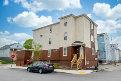 58 Cutler St 1