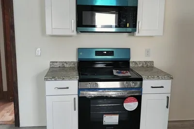 19-21 Glendale St #1