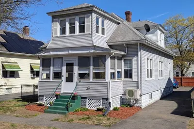 17 Utica Street 1