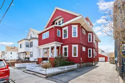 228 Harvard St 1
