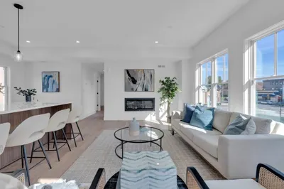 6 Pearl Street #2